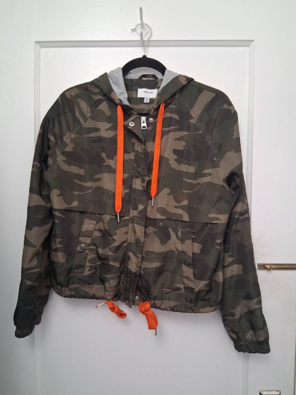 Women's New Look Supreme Camo Windbreaker Cropped Jacket